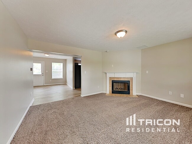 Photo - 4066 Knollwood Ave