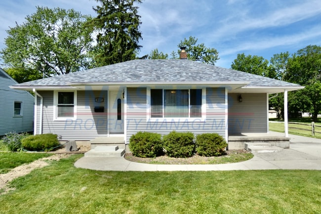 Building Photo - Charming Maumee Rental in a Great Location