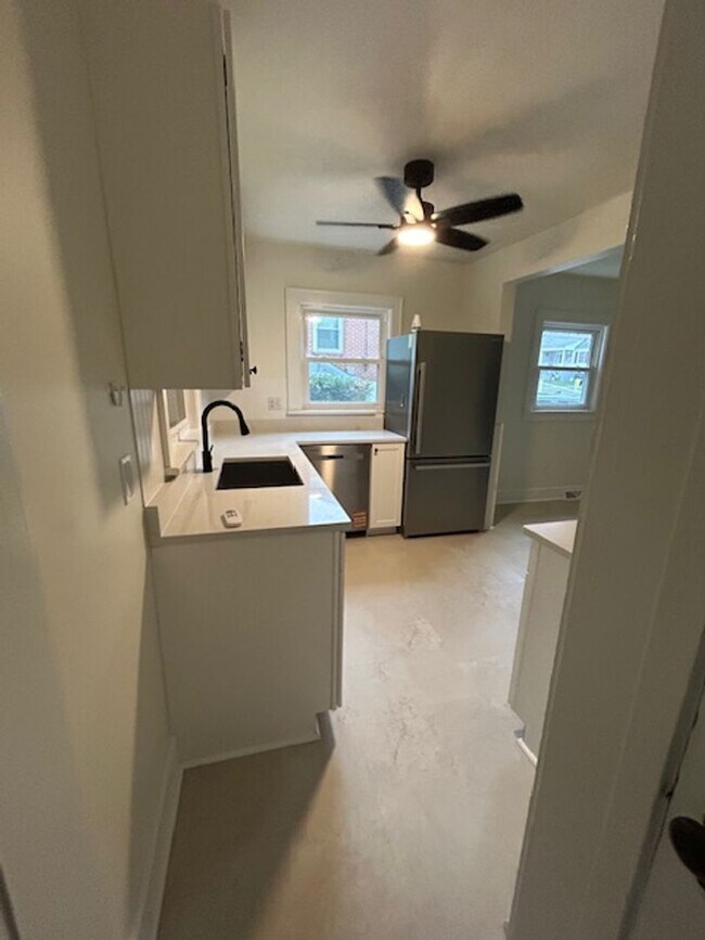 408 Orchard Dr