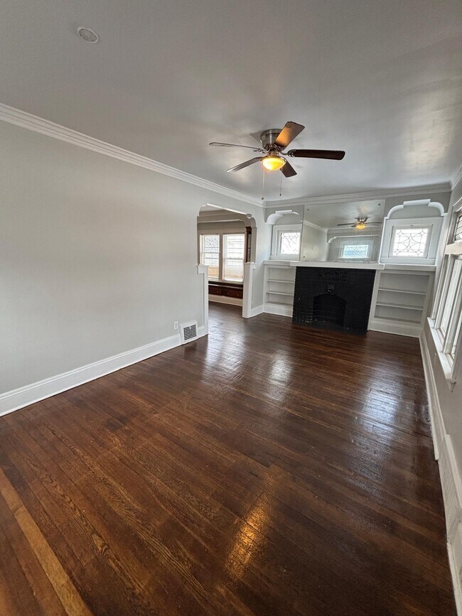 Photo - 15712 Cloverside Ave