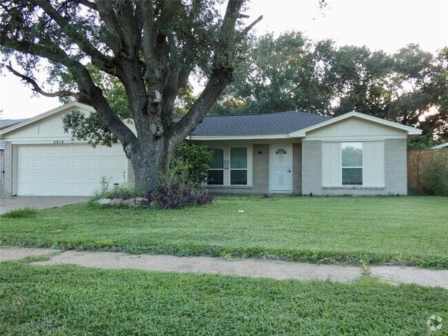 Building Photo - 8919 Winding River Dr Rental