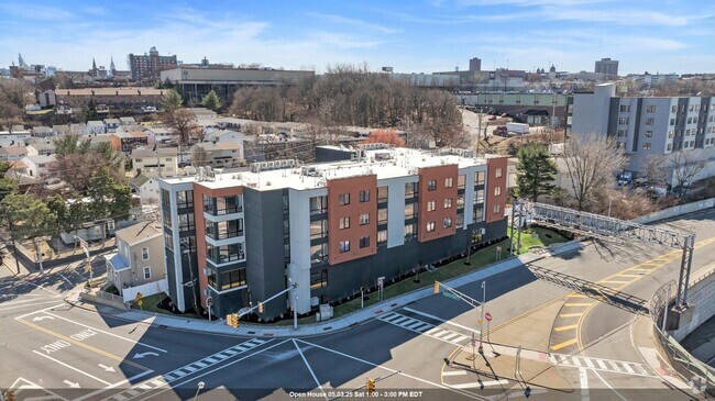Building Photo - 3601 Liberty Ave Unit 309 Rental