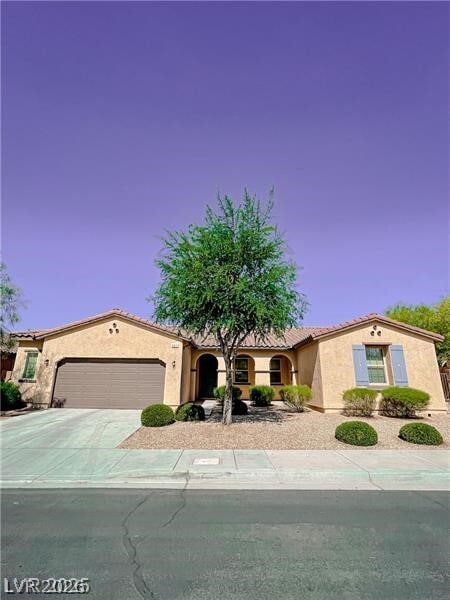 Building Photo - 6811 Desert Island St