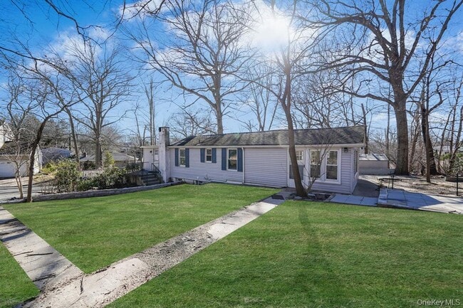 Photo - 7 Yucca Rd Unit Upper