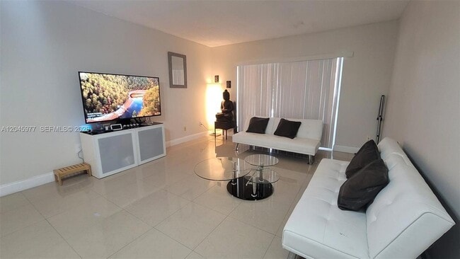 7705 Camino Real Unit B215