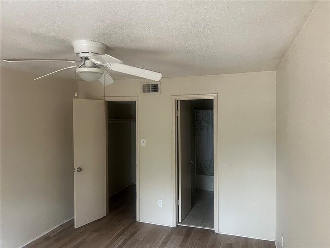 Photo - 10737 Braes Bend Dr