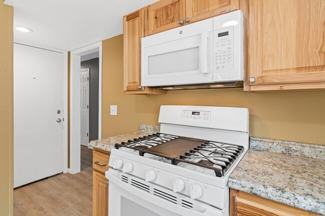 Photo - 9152 Lexington Ave N