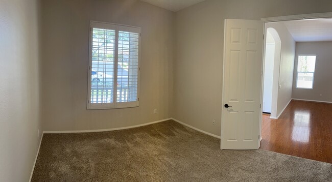 Photo - 3799 Holly Springs Dr