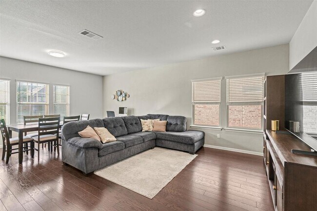 Photo - 8144 Daisy Cutter Crossing