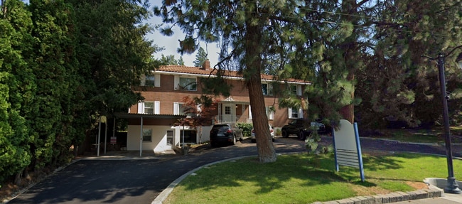 Monroe Apartments!