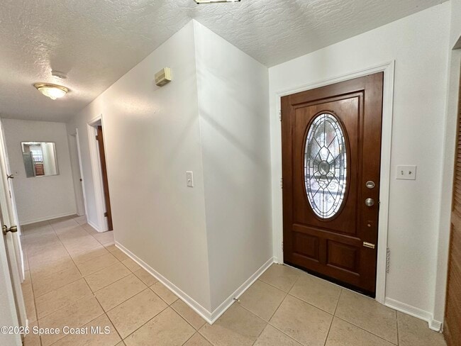 Photo - 522 Karney Ave NE