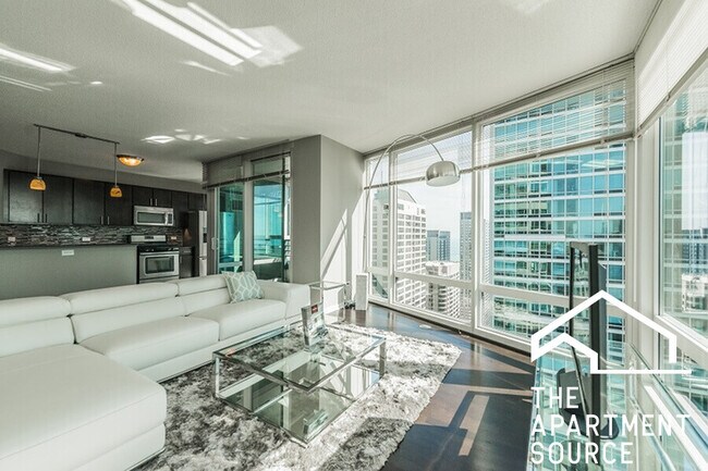 Photo - 345 E Ohio St Unit 3BR3BA