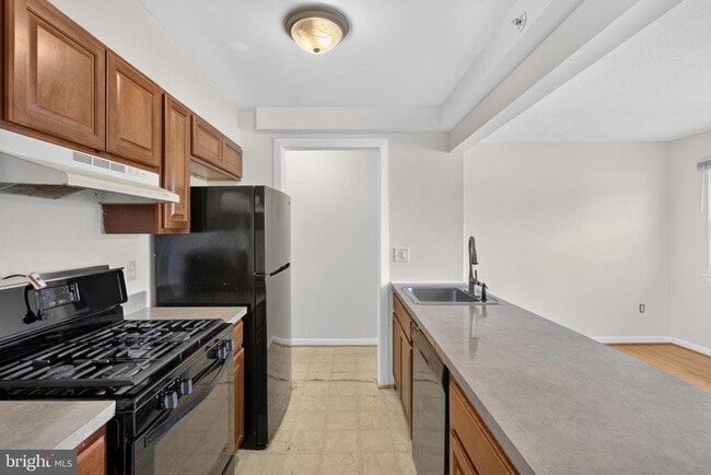 Photo - 2931 Sunset Ln