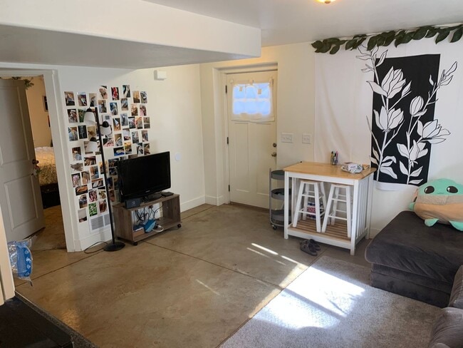 Photo - 2118 9th Ave Unit 2