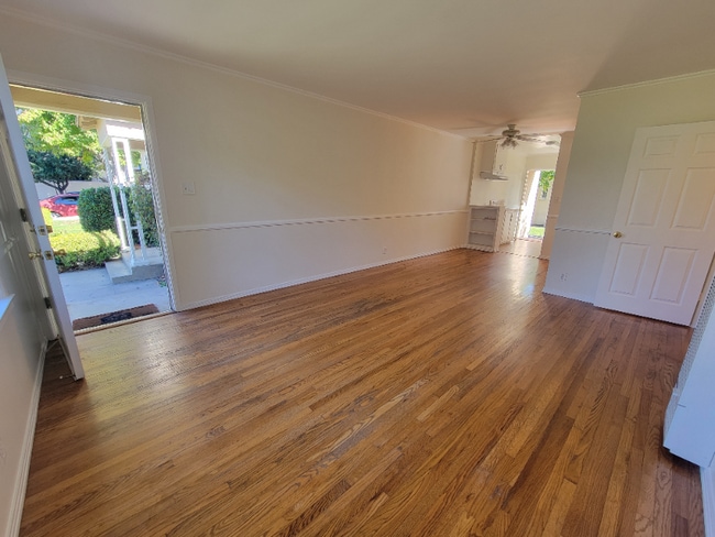 Photo - 13644 Leadwell St Unidad 644