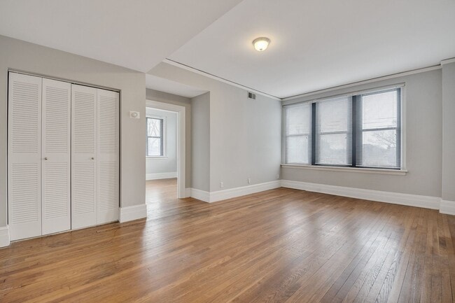 Photo - Fort Wood Apartments