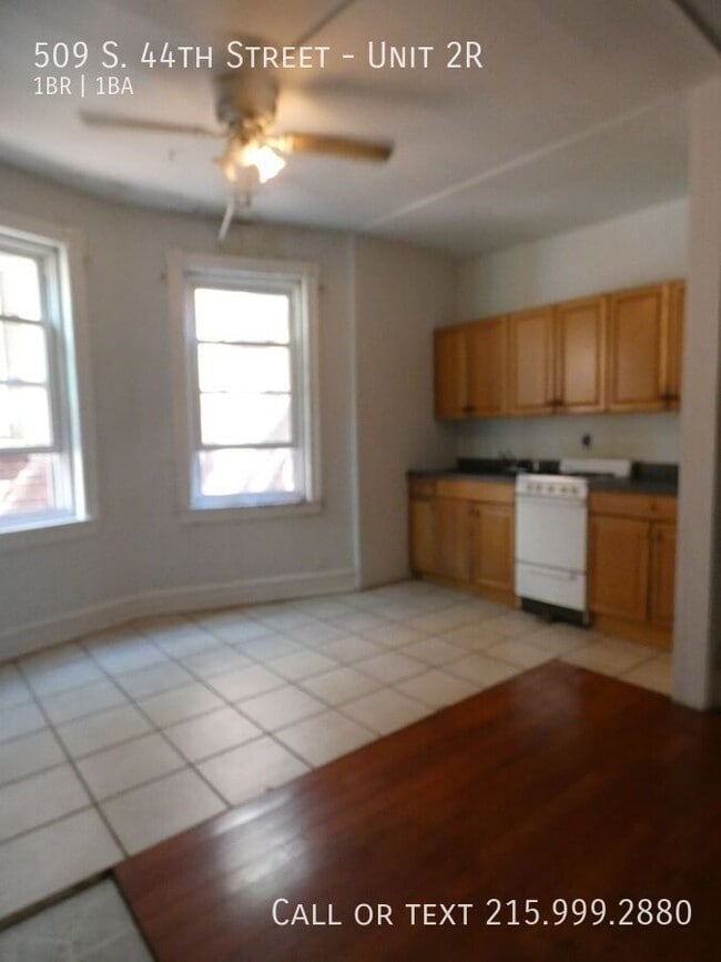 Photo - 509 S 44th St Unit 2R