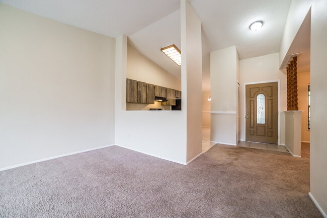 1029 Wainright Dr