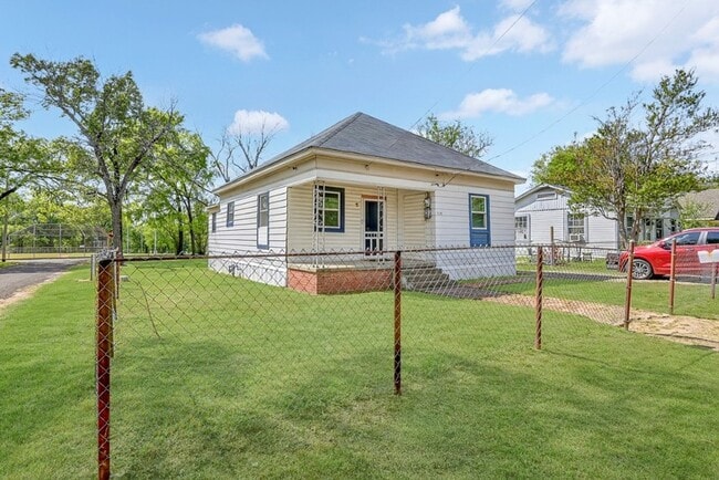 Photo - 309 Park St