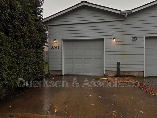 Photo - 3109 NE Flintlock Pl Townhome