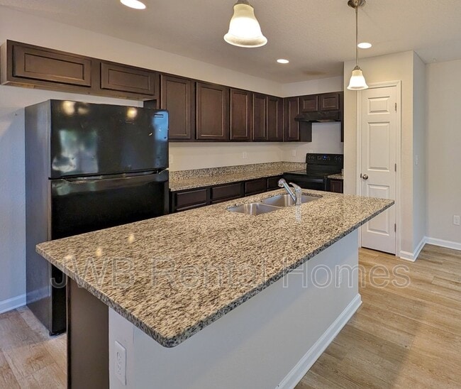 Photo - 8329 Free Ave