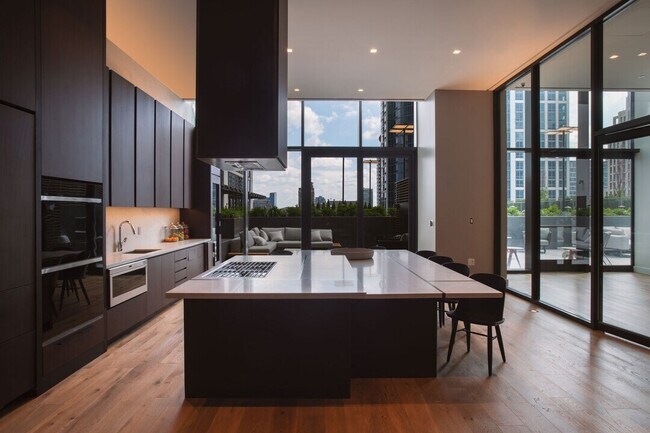 Photo - 1210 S Indiana Ave Unidad 2510