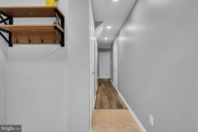 Building Photo - 21542 Harvest Green Terrace