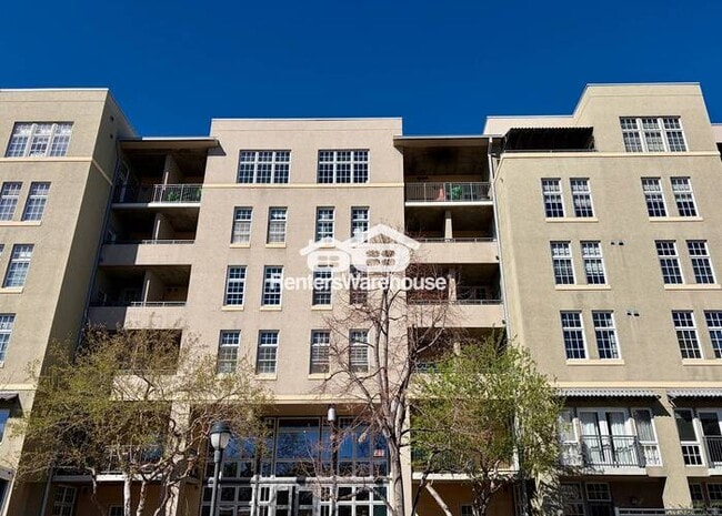 Building Photo - Don't miss this charming 1 Bed 1 Bath Condo Unit 203