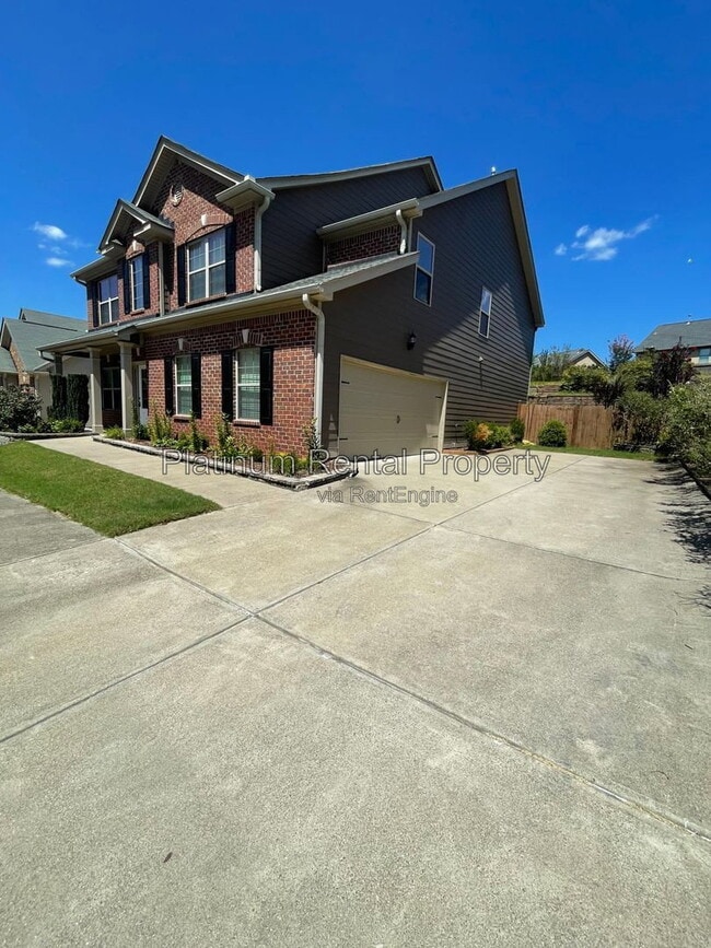 Photo - 516 Sunset St