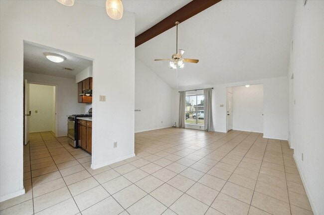 Photo - 2723 N Brompton Dr