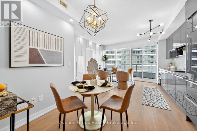 Photo - 115 McMahon Dr Unit 2805