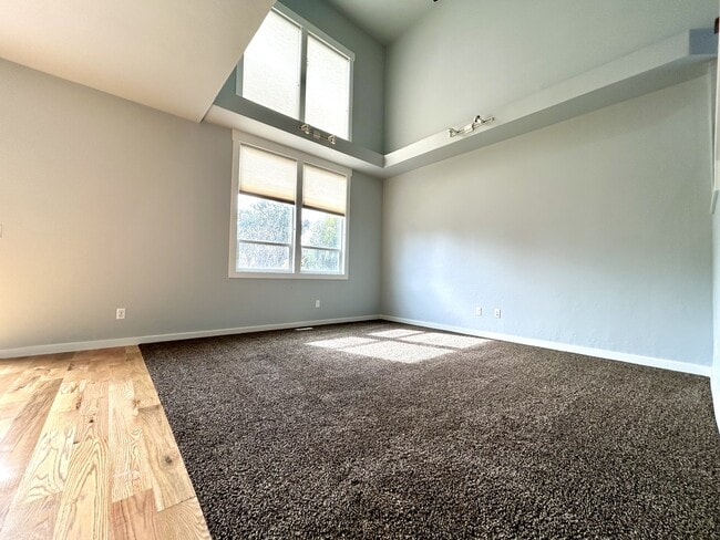 Photo - 2107 4th St N Townhome