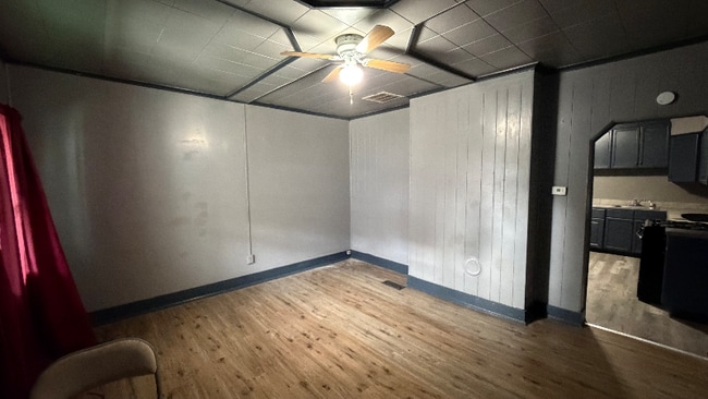 Photo - 158 Orchard St