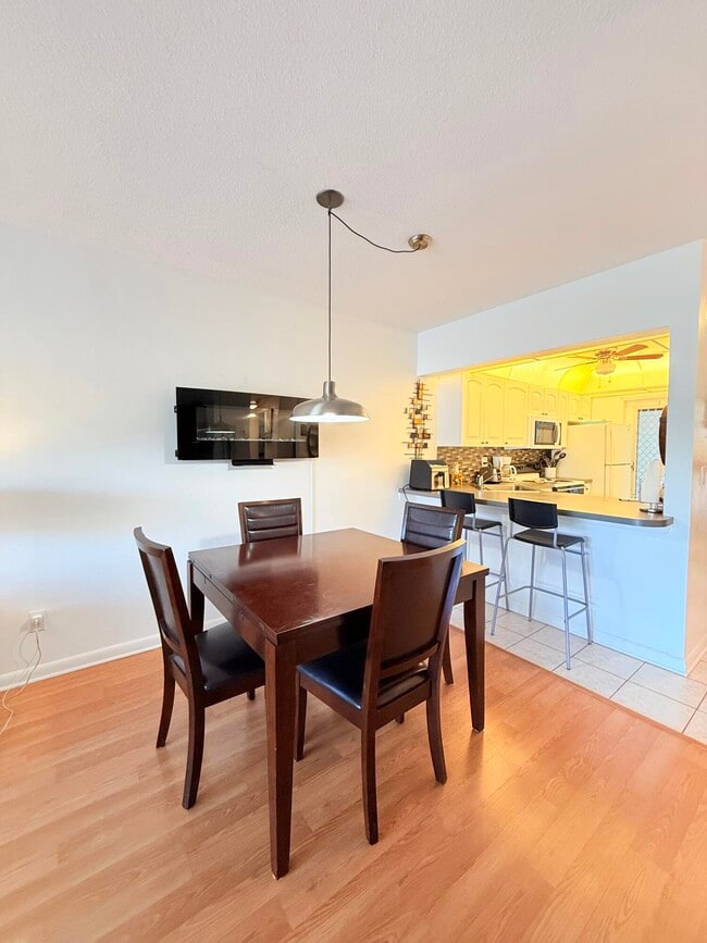 Photo - 470 Paradise Isle Blvd Unit 204