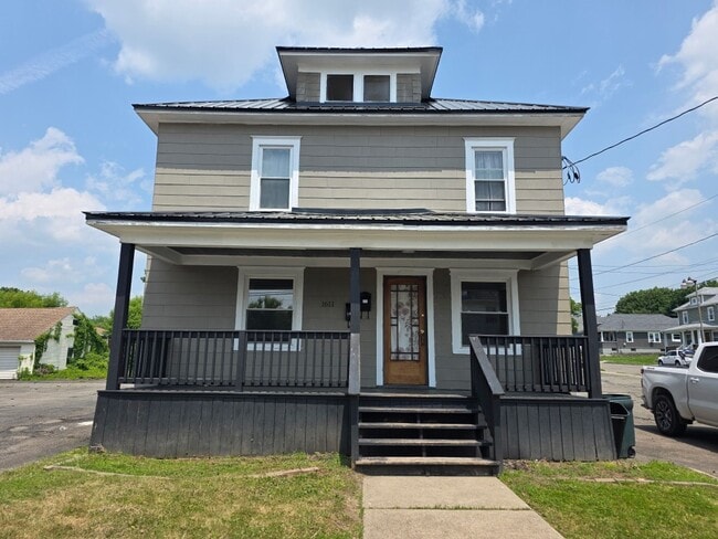 Building Photo - 1611 Witherill St Unit 1 Rental