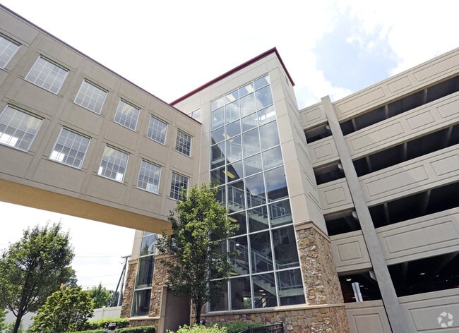 140 Mayhill