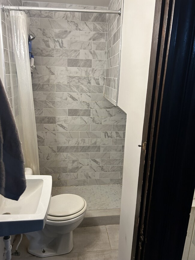 Photo - 2313 Chickasaw St