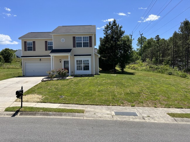 Photo - 913 Redford Ln