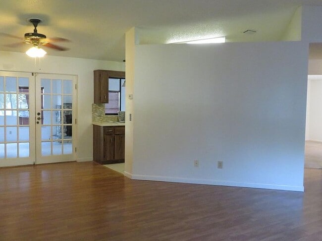 Photo - 1355 Pace Dr NW