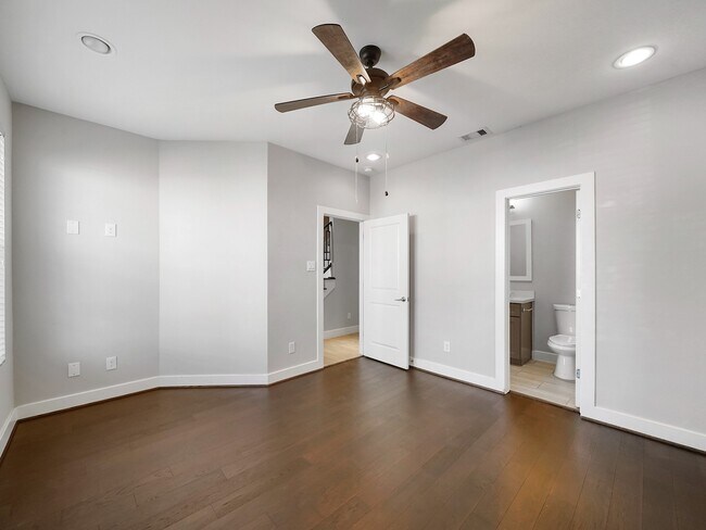 Photo - 3804 Sherman St