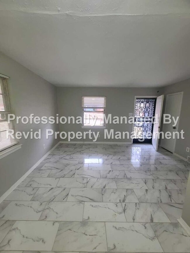 Photo - FIRST MONTH FREE!!! Newly Renovated 3 Bedroom Home!