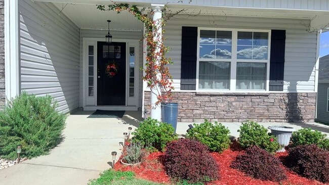 Photo - 226 Sutton Ct