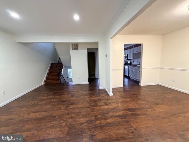 Building Photo - 9504 Covington Pl