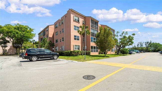 Photo - 2861 Somerset Dr Unidad 301