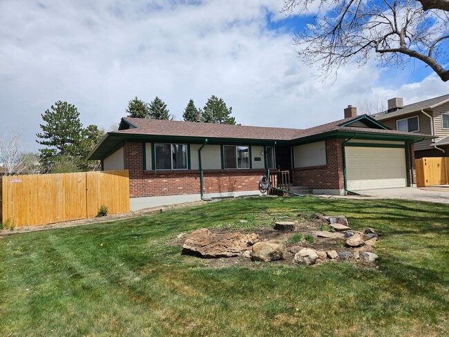 Newly remodeled Ranch Style Home With Huge... - Newly remodeled Ranch Style Home With Huge...