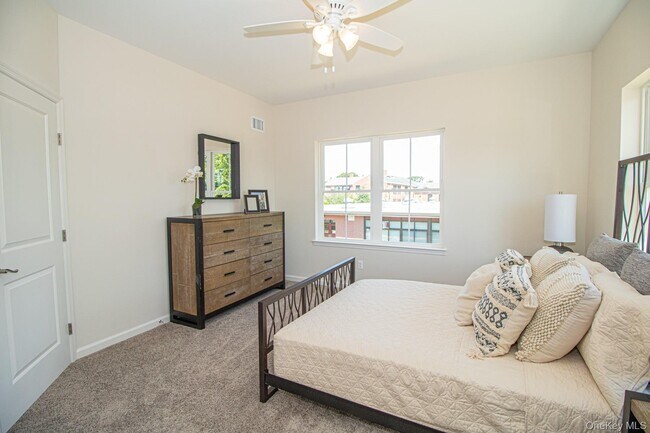 Photo - 110 Ashley Ct