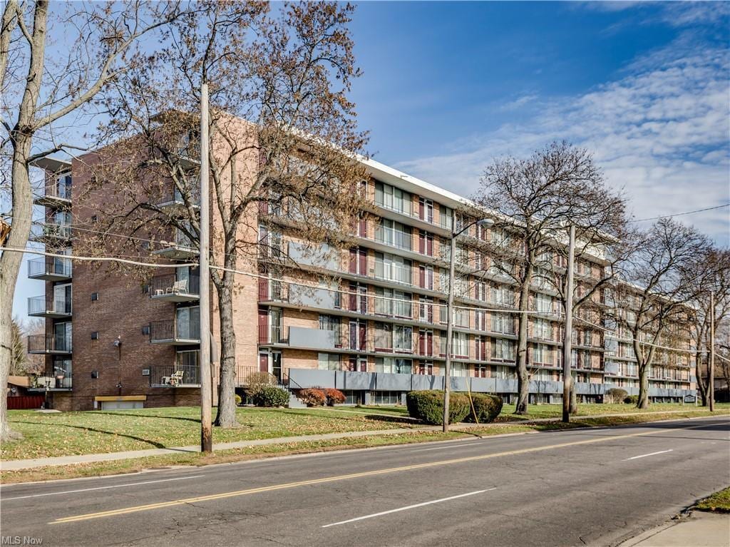 Photo - 2331 E Market St