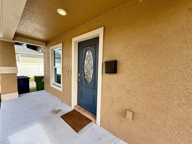 Photo - 2904 E Columbus Dr