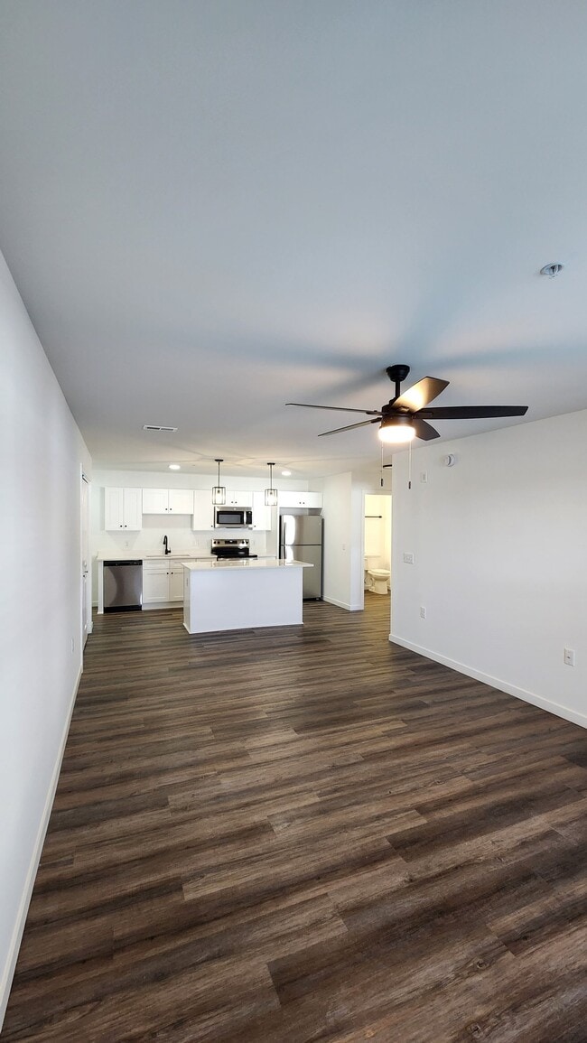 Photo - 865-851 Arthur Dr Unit 202A