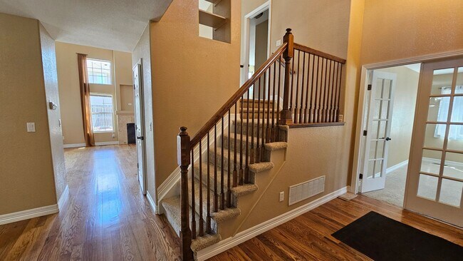 Photo - BEAUTIFUL COMMERCE CITY HOME